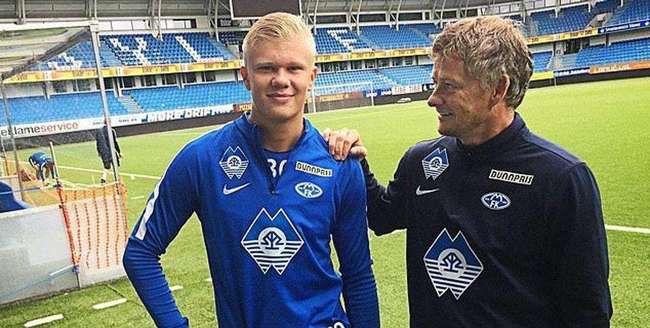 英超战报：曼城2-1战胜切尔西,（英超快讯：曼城2比1力克切尔西）